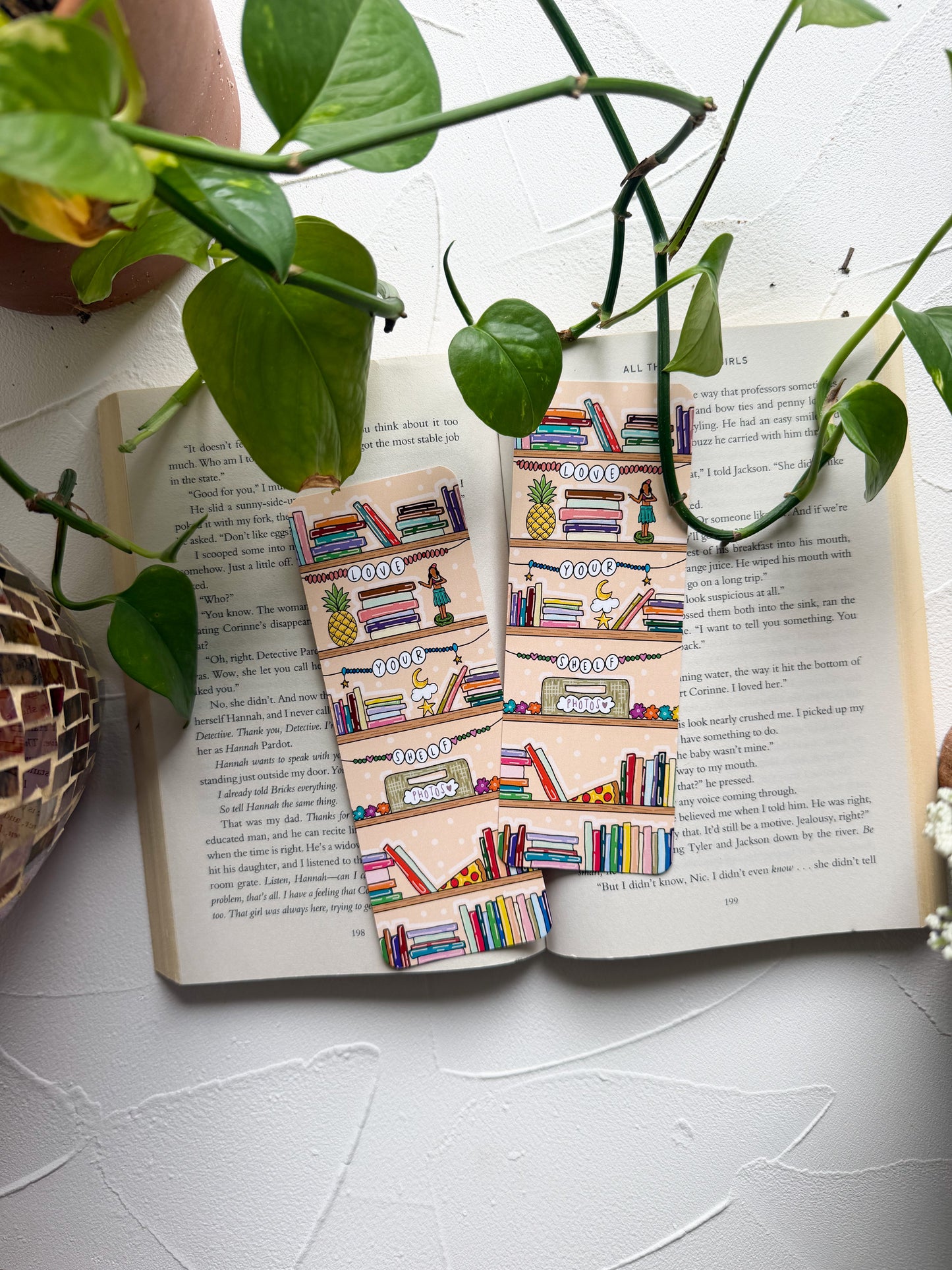 Love Your Shelf Summer Bookshelf Bookmark