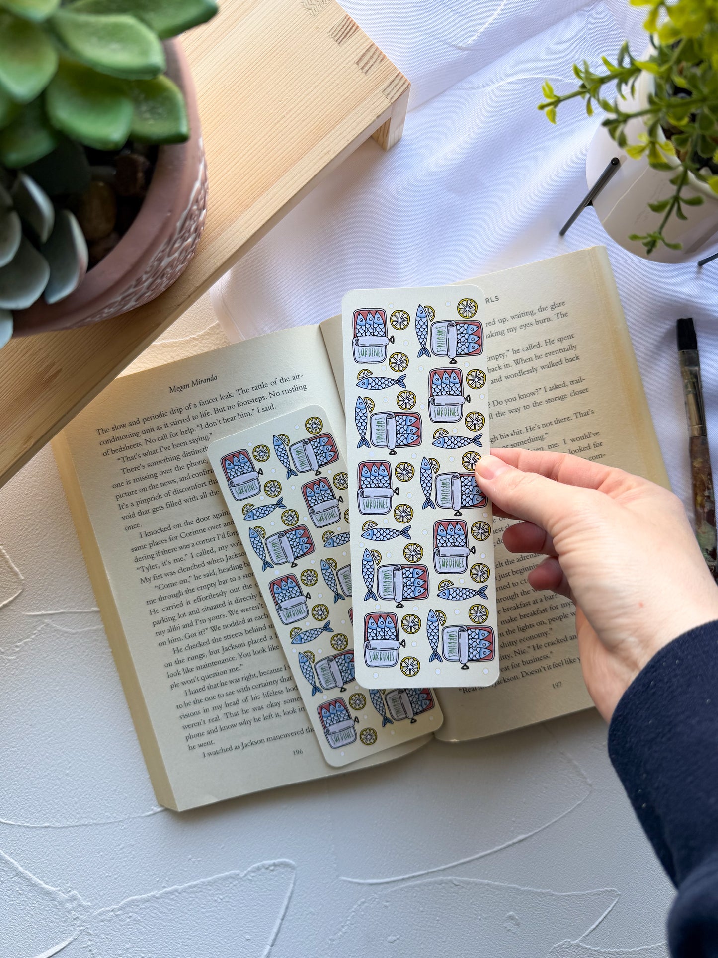 Now Trending: Sardines Bookmark
