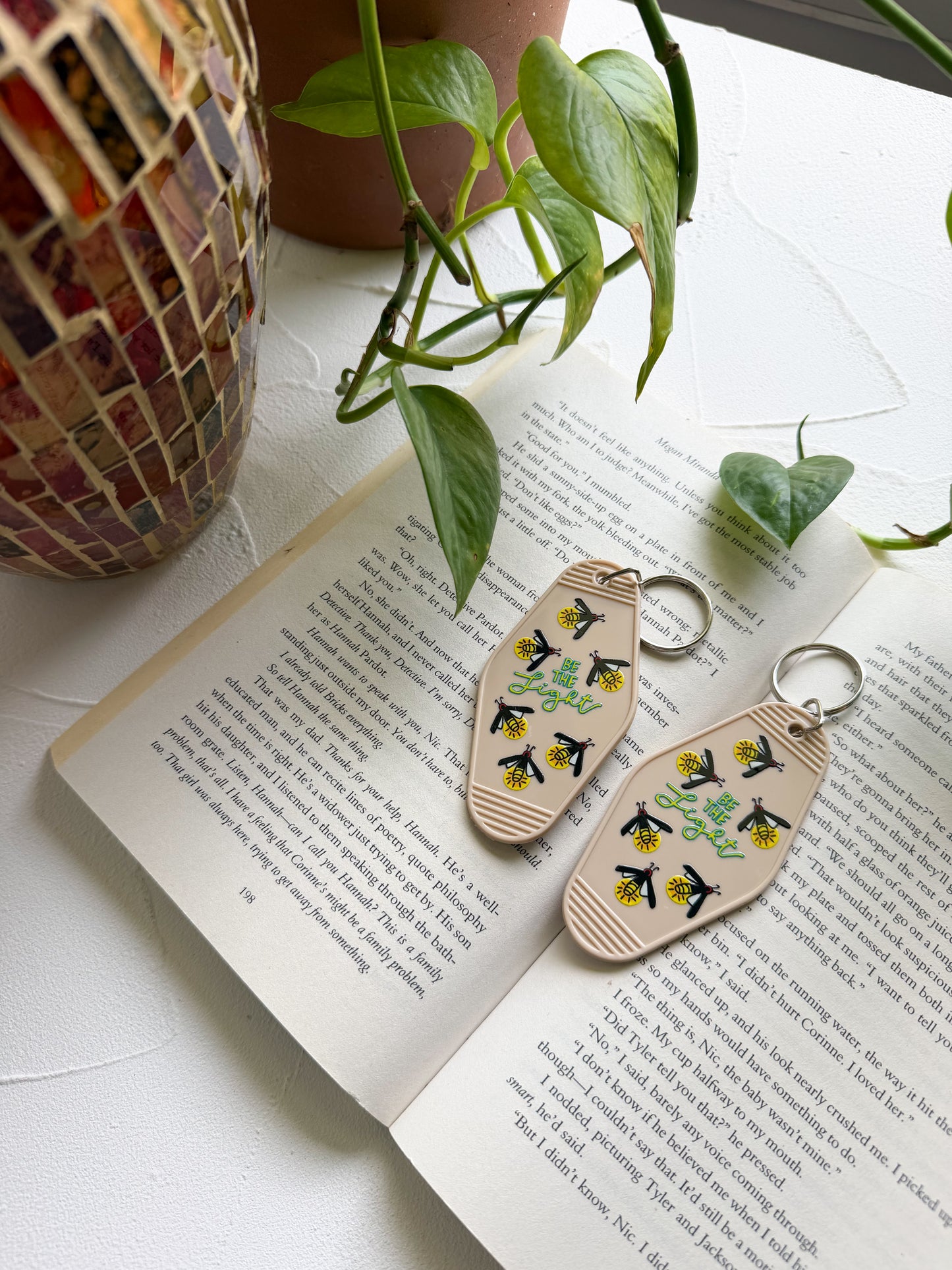 Be The Light Retro Hotel Keychain