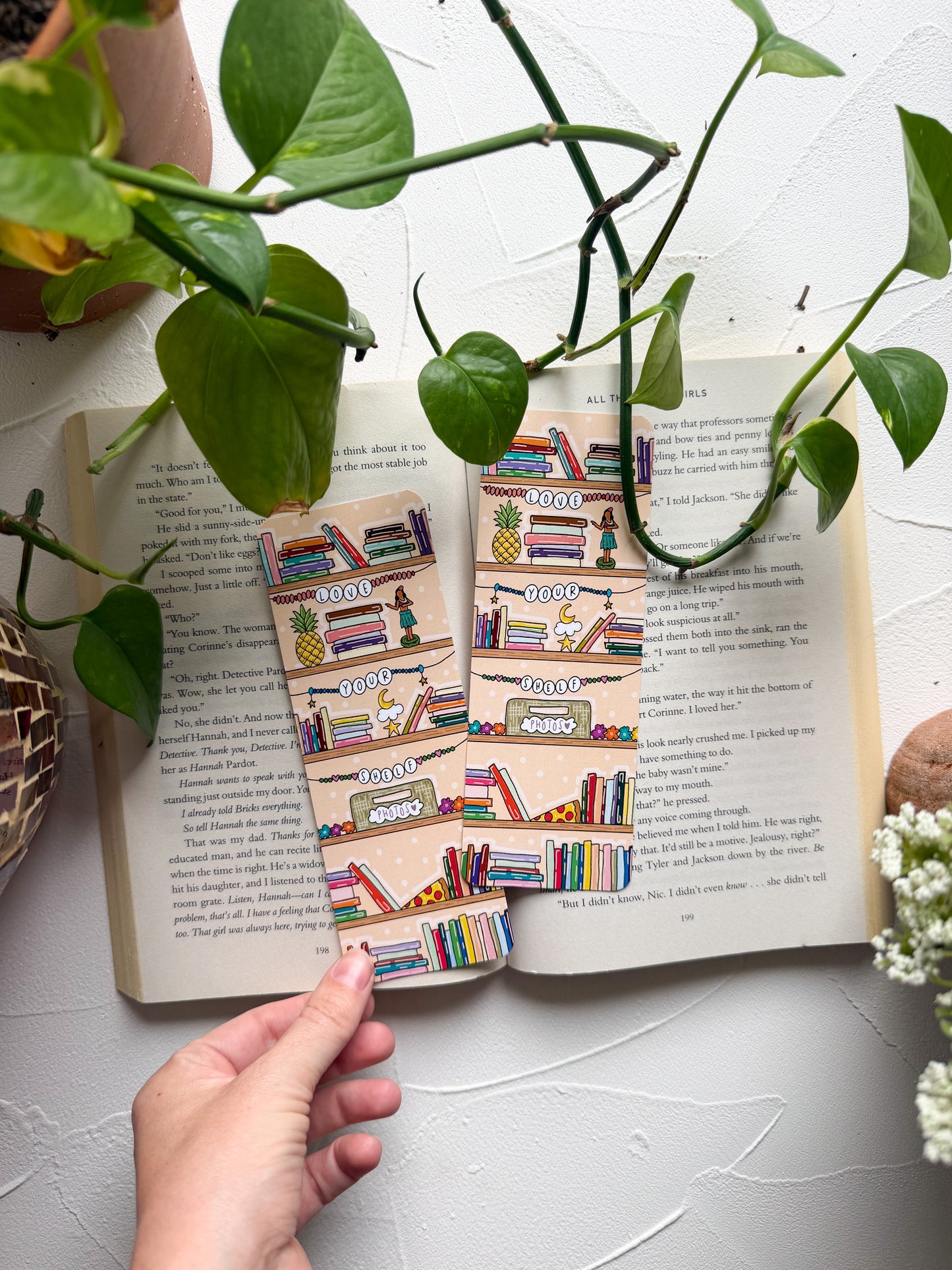 Love Your Shelf Summer Bookshelf Bookmark