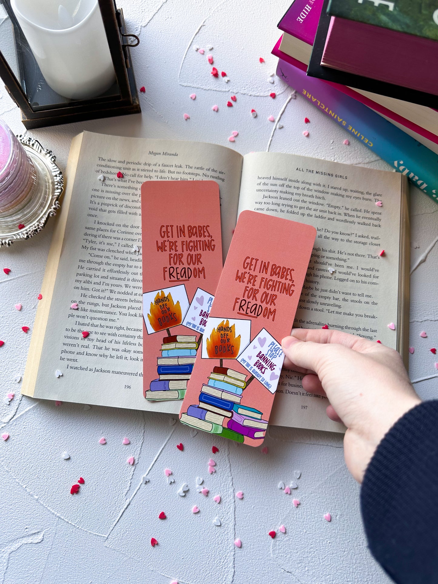 F-READ-OM Bookmark